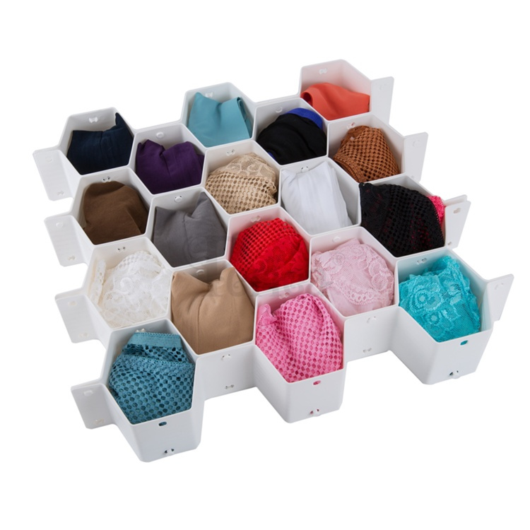 Sorteringsfack för lådor, 18 Fack, HONEYCOMB, 36 x 36 x H 7 cm, Vit i gruppen Förvaring / Garderobsförvaring / Sorteringslådor hos SmartaSaker.se (42782)
