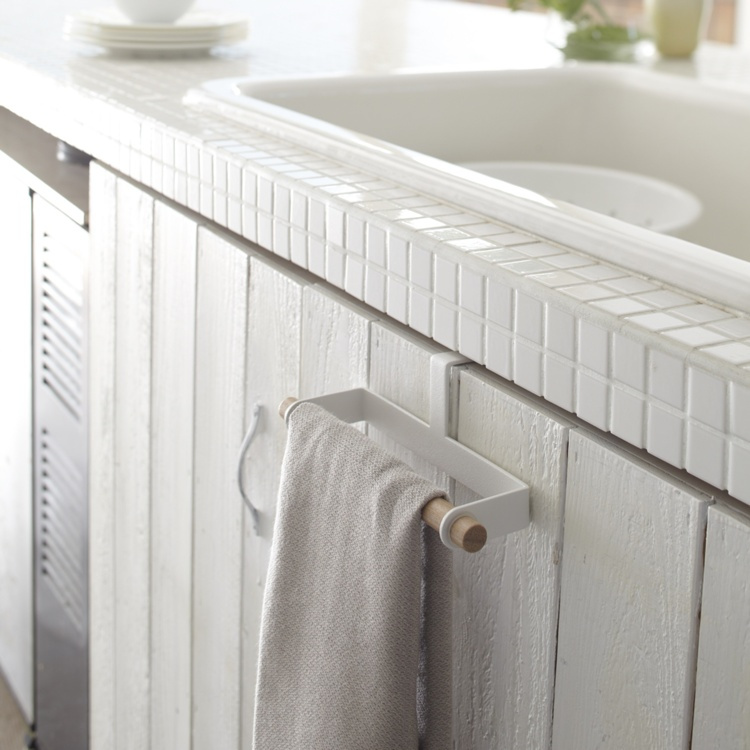 Stång för handduk, över kant, TOSCA TOWEL HANGER, Yamazaki, Small, Vit i gruppen Förvaring / Köksförvaring / Organisera köksskåp / Krokar hos SmartaSaker.se (42841)