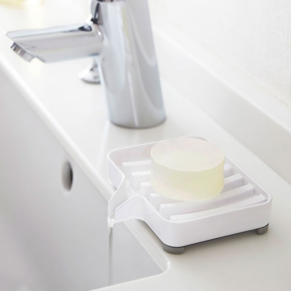 Tvålkopp, MIST SOAP TRAY, 11 x 10 x H 2,2 cm, Yamazaki, Vit i gruppen Förvaring / Badrumsförvaring hos SmartaSaker.se (43071)