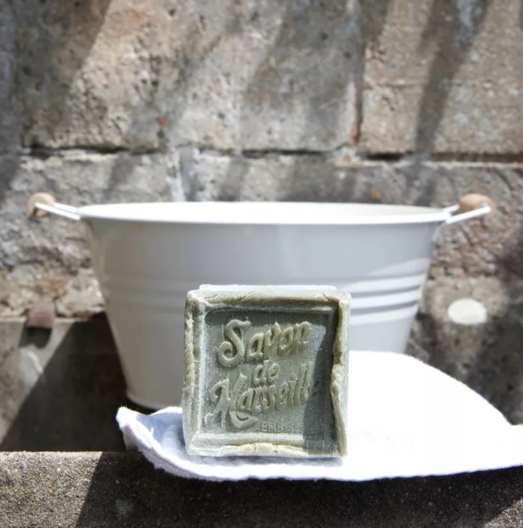 Tvålkub med Olivolja, Ekologisk, 300 g, MARSEILLE SOAP EXTRA PURE LARGE, Olivgrön i gruppen Förvaring / Badrumsförvaring hos SmartaSaker.se (43075)