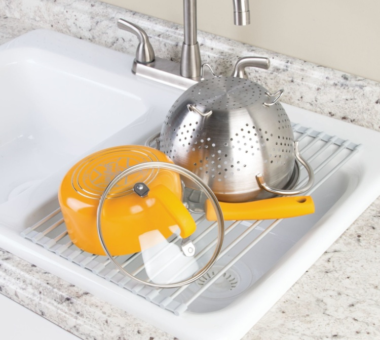 Underlägg över diskho, ALUMINIUM OVER SINK ROLL-UP, 47 x 28 cm, Silver / Grå i gruppen Förvaring / Köksförvaring hos SmartaSaker.se (43156)
