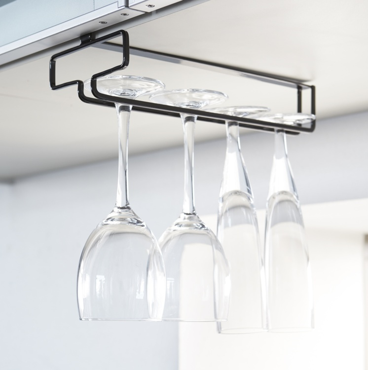 Vinglas hängare, under hylla, TOWER WINE GLASS HANGER, Yamazaki i gruppen Förvaring / Köksförvaring / Organisera köksskåp / Under diskbänksförvaring hos SmartaSaker.se (43221)