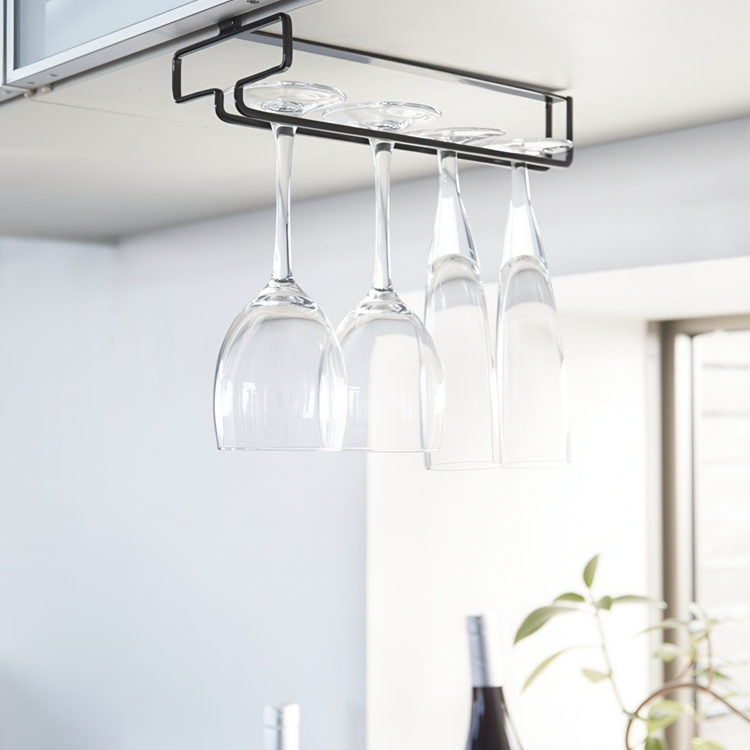 Vinglas hängare, under hylla, TOWER WINE GLASS HANGER, Yamazaki i gruppen Förvaring / Köksförvaring / Organisera köksskåp / Under diskbänksförvaring hos SmartaSaker.se (43221)