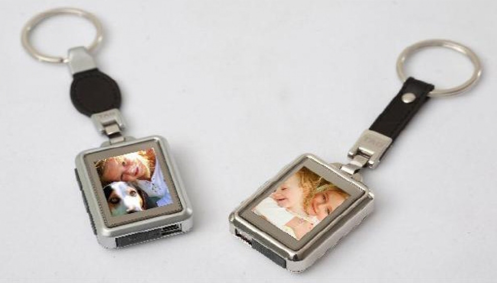UTGÅTT Nyckelring med digital fotoram i gruppen Hemmet / Elektronik hos SmartaSaker.se (12011)