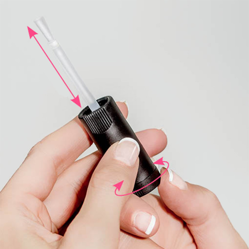 Förlängningsbar pensel till nagellack i gruppen Hemmet / Badrum / Hygien hos SmartaSaker.se (12479)