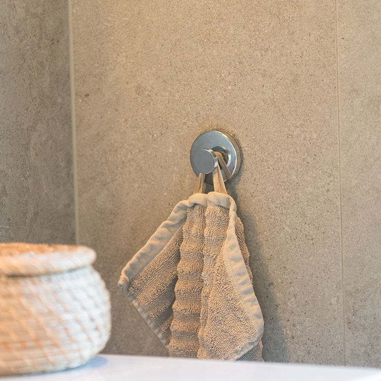 Handdukshängare med sugpropp i gruppen Hemmet / Badrum hos SmartaSaker.se (12539)