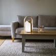 Lampa med trådlös högtalare Lampa med trådlös högtalare