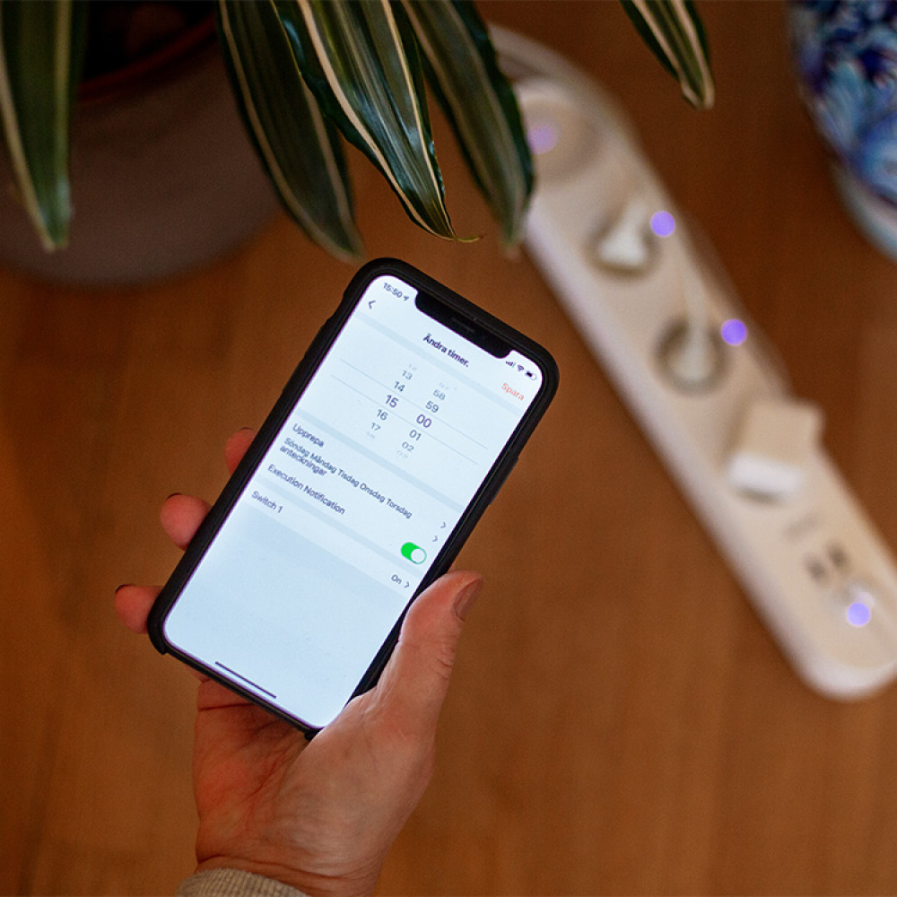 Fjärrstyrt grenuttag med USB & WiFi i gruppen Hemmet / Elektronik / Smart hem hos SmartaSaker.se (12871)