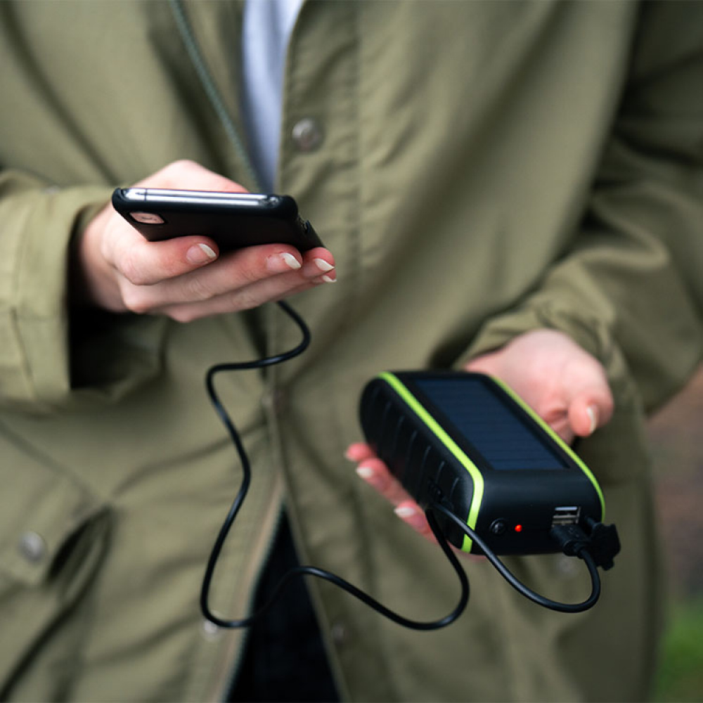 Powerbank med dynamovev i gruppen Hemmet / Elektronik / Laddare och Powerbanks hos SmartaSaker.se (12873)