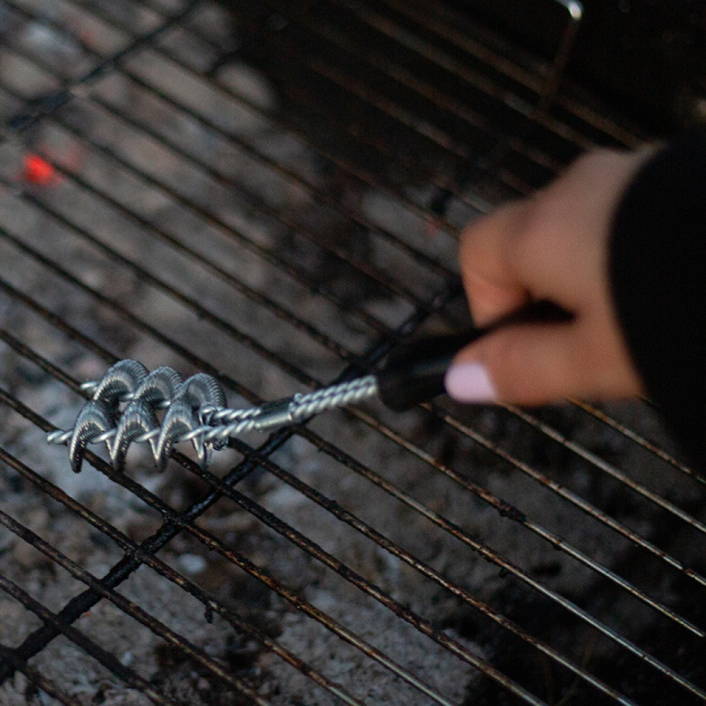 Liten grillborste i rostfritt stål i gruppen Hemmet / Grilltillbehör hos SmartaSaker.se (13247)