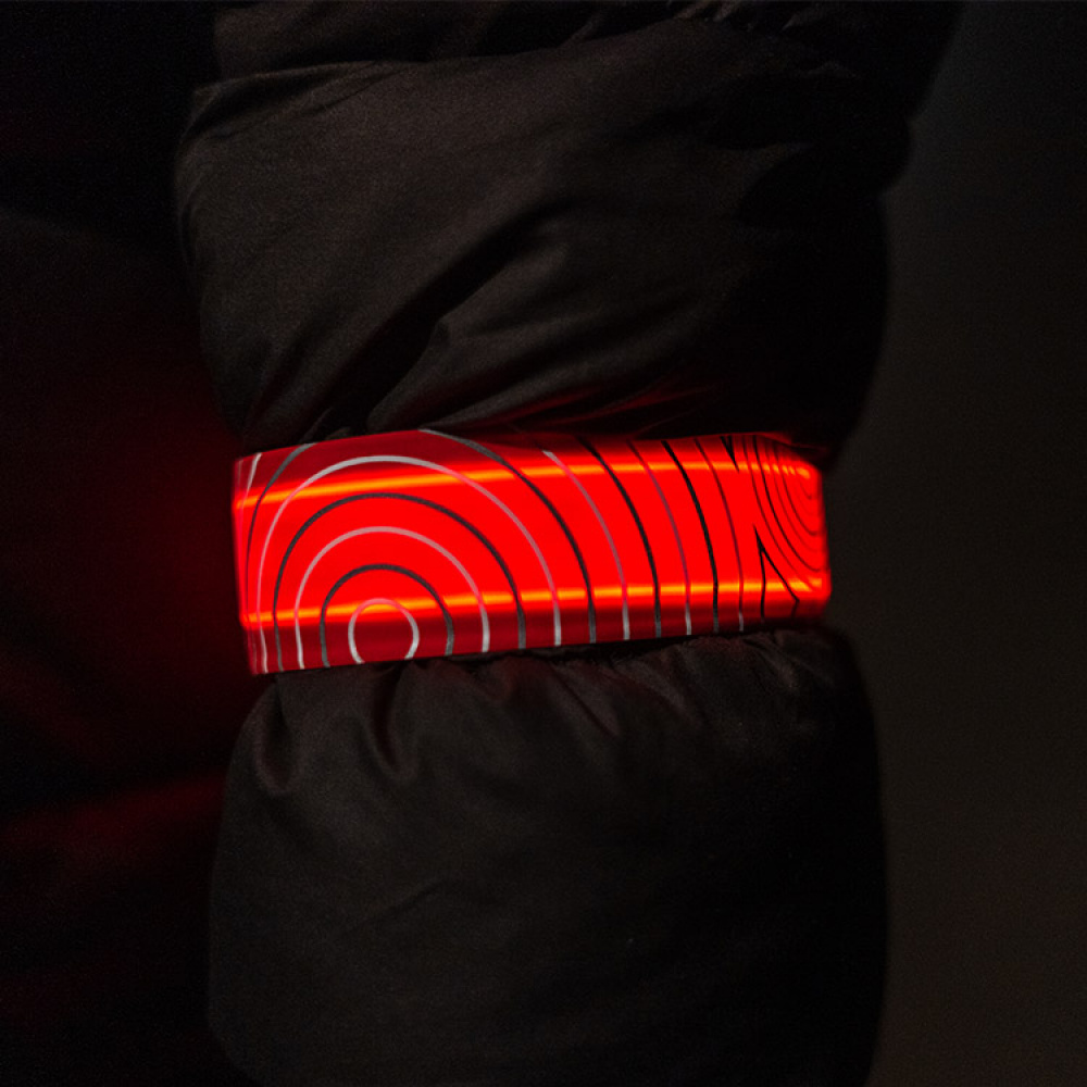 Uppladdningsbart LED-armband slapwrap i gruppen Säkerhet / Reflexer hos SmartaSaker.se (13381)