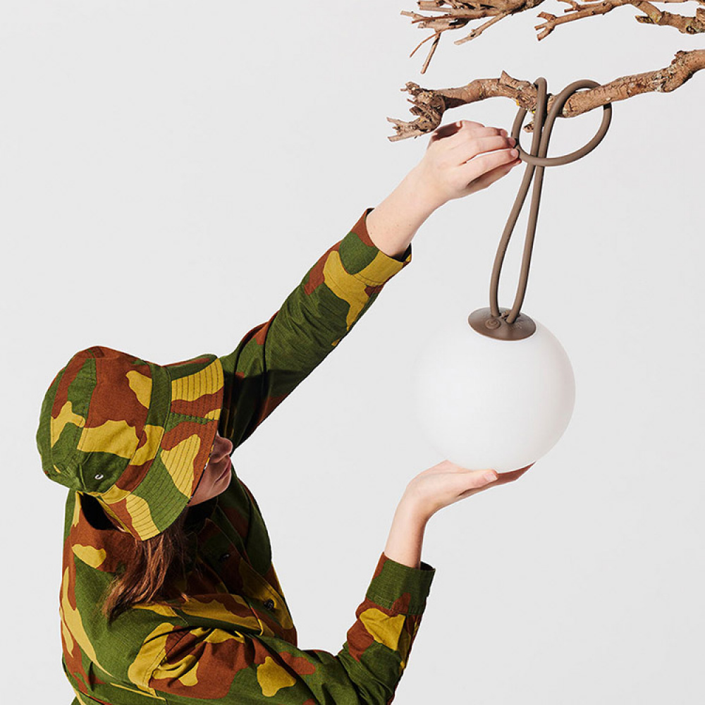Klotformad trädgårdslampa Fatboy i gruppen Belysning / Utomhusbelysning / Utelampor hos SmartaSaker.se (13477)