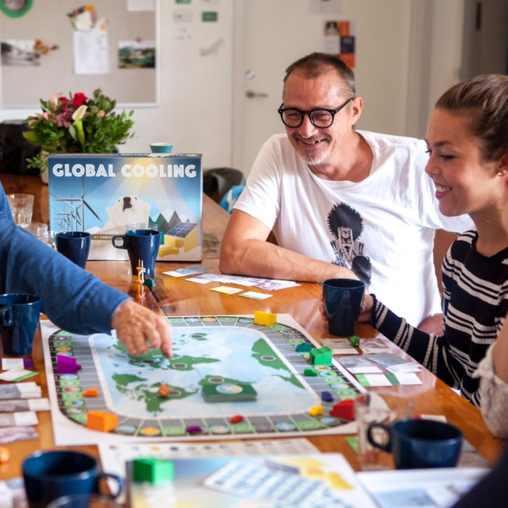 Sällskapsspelet Global Cooling i gruppen Fritid / Spel / Sällskapsspel hos SmartaSaker.se (13511)