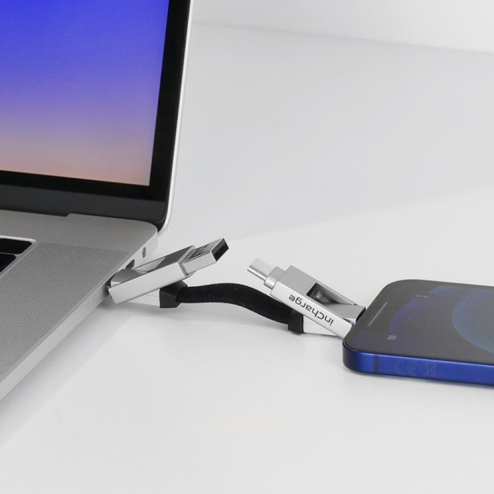 Multi USB-kabel till nyckelknippan i gruppen Aktuellt / Visa alla smarta saker hos SmartaSaker.se (13669)