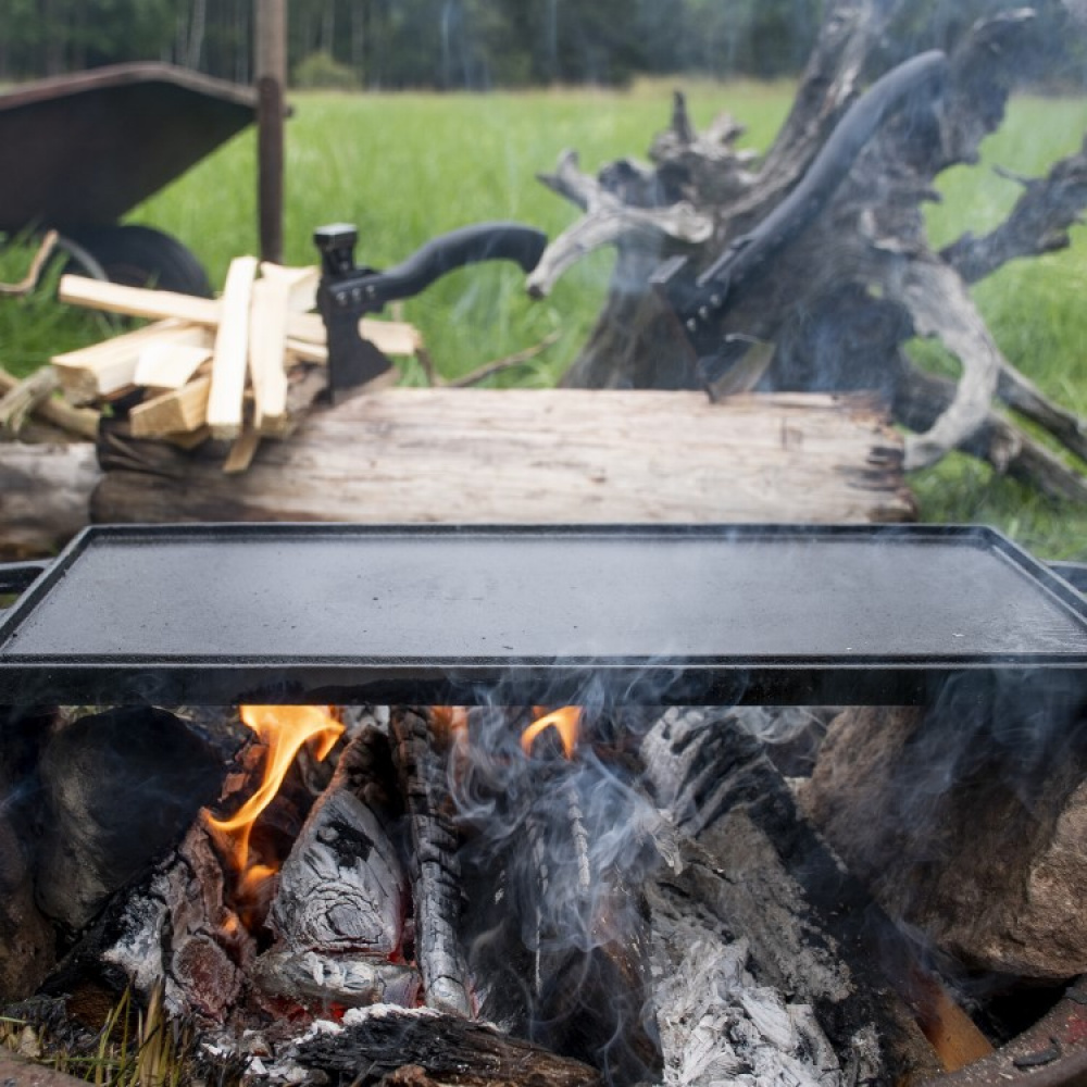 Satake vändbar grill- & stekplatta i gjutjärn i gruppen Hemmet / Grilltillbehör hos SmartaSaker.se (14090)