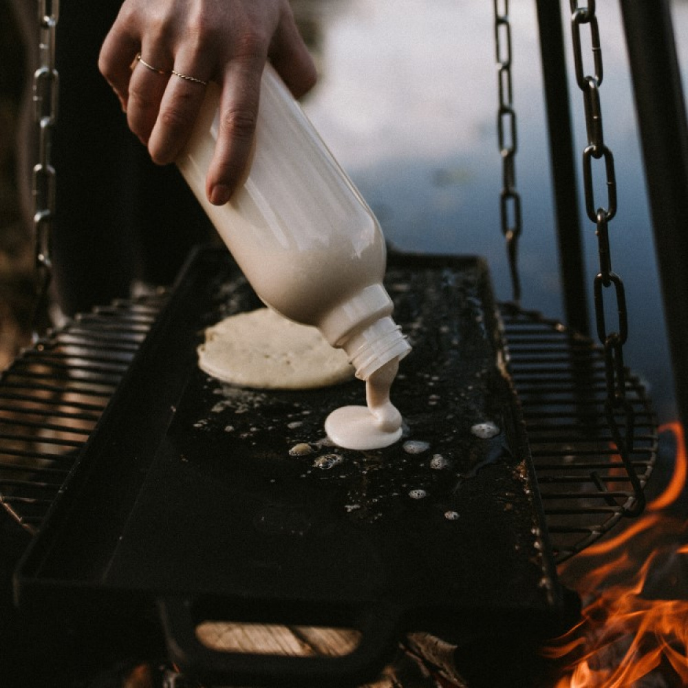 Satake vändbar grill- & stekplatta i gjutjärn i gruppen Hemmet / Grilltillbehör hos SmartaSaker.se (14090)