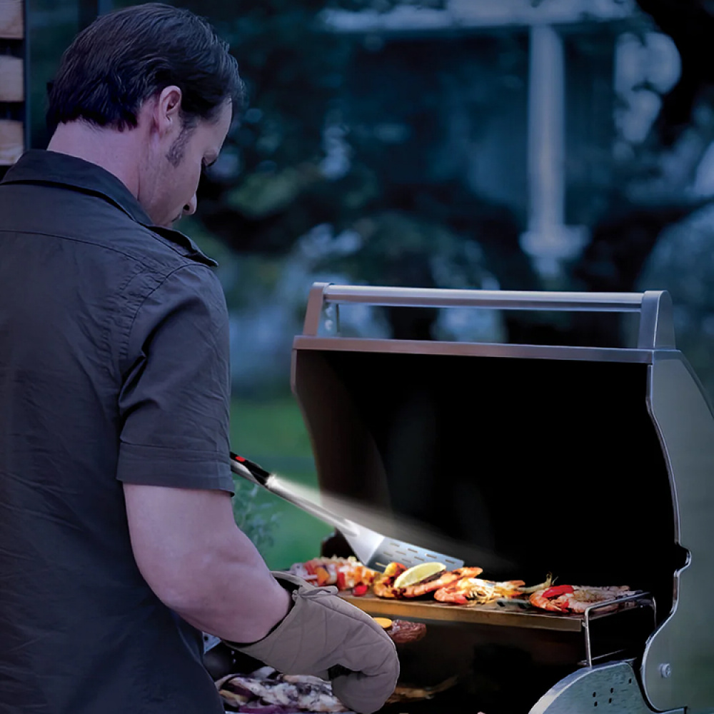 Grillverktyg med lampa i gruppen Hemmet / Grilltillbehör hos SmartaSaker.se (14139)