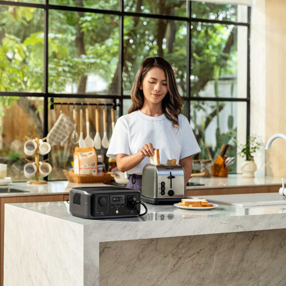 Powerstation EcoFlow River 3 i gruppen Hemmet / Elektronik / Laddare och Powerbanks hos SmartaSaker.se (14319)