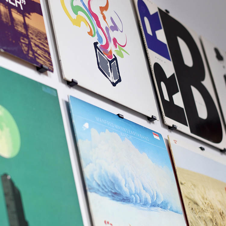 Självhäftande LP-krokar 6-pack i gruppen Fritid / Laga och reparera / Verktyg hos SmartaSaker.se (14392)