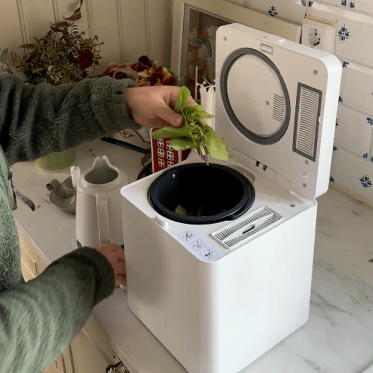 Kompostmaskin Bioblend i gruppen Hemmet / Trädgård / Bokashi & kompost hos SmartaSaker.se (14599)