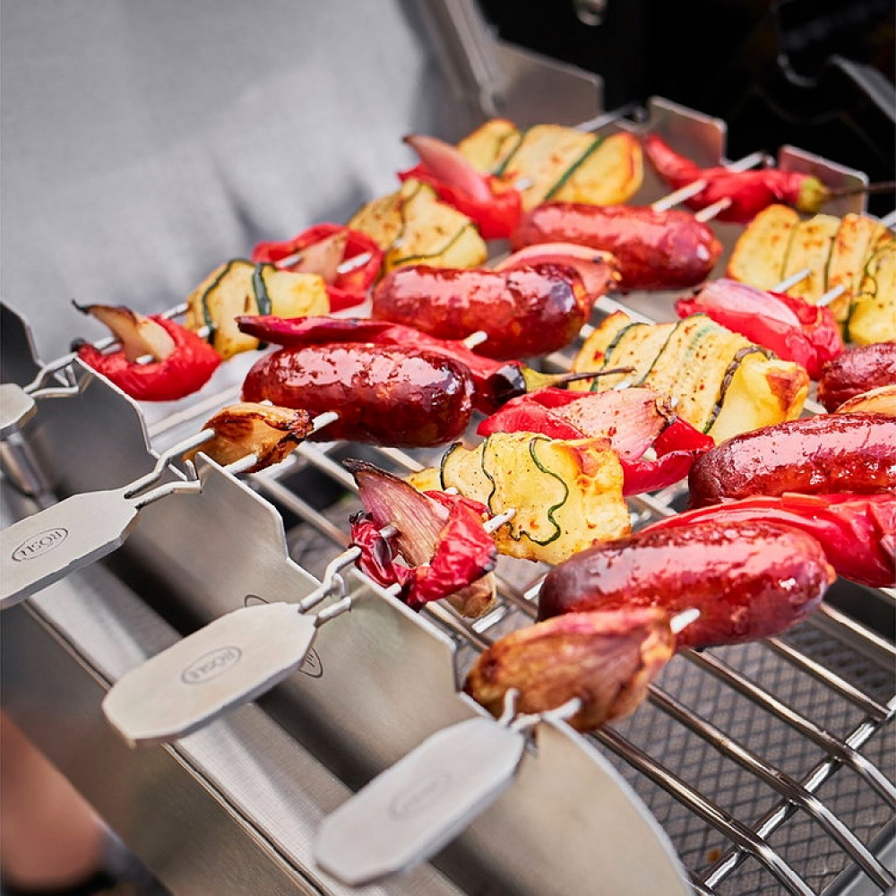 Grillspett med hållare i gruppen Presenttips / Presenter efter personlighet / Grillmästaren hos SmartaSaker.se (14937)