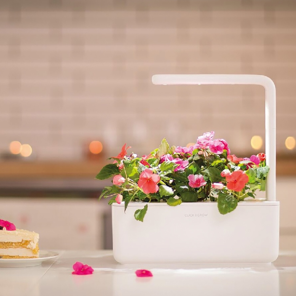 Odlingsstation med växtlampa, Click & grow i gruppen Hemmet / Trädgård / Odla hos SmartaSaker.se (15001)