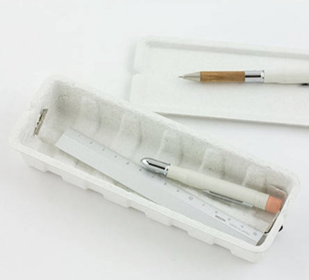 Ask av återvunnet papper, MIDORI PULP PEN STORAGE, vit i gruppen Förvaring / Förvaringslådor / Småförvaring / Askar hos SmartaSaker.se (40026)