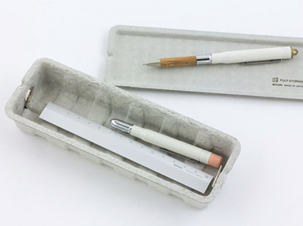 Ask av återvunnet papper, MIDORI PULP PEN STORAGE, vit i gruppen Förvaring / Förvaringslådor / Småförvaring / Askar hos SmartaSaker.se (40026)