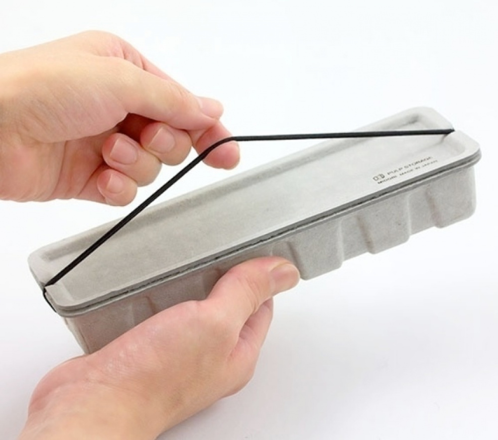 Ask av återvunnet papper, MIDORI PULP PEN STORAGE, vit i gruppen Förvaring / Förvaringslådor / Småförvaring / Askar hos SmartaSaker.se (40026)