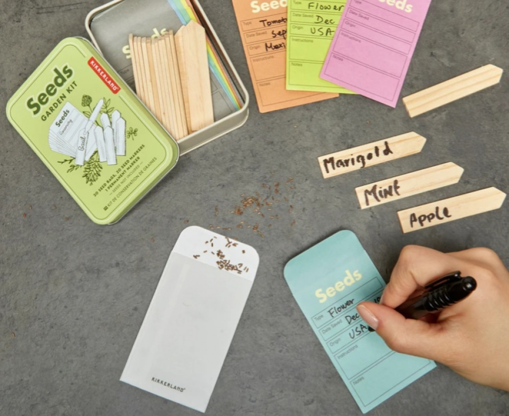 Ask för Frön & Märkpinnar, SEED KEEPING KIT, 7 x 10 cm, Ljusgrön i gruppen Förvaring / Magneter och självhäftande / Skyltar och etiketter hos SmartaSaker.se (40027)