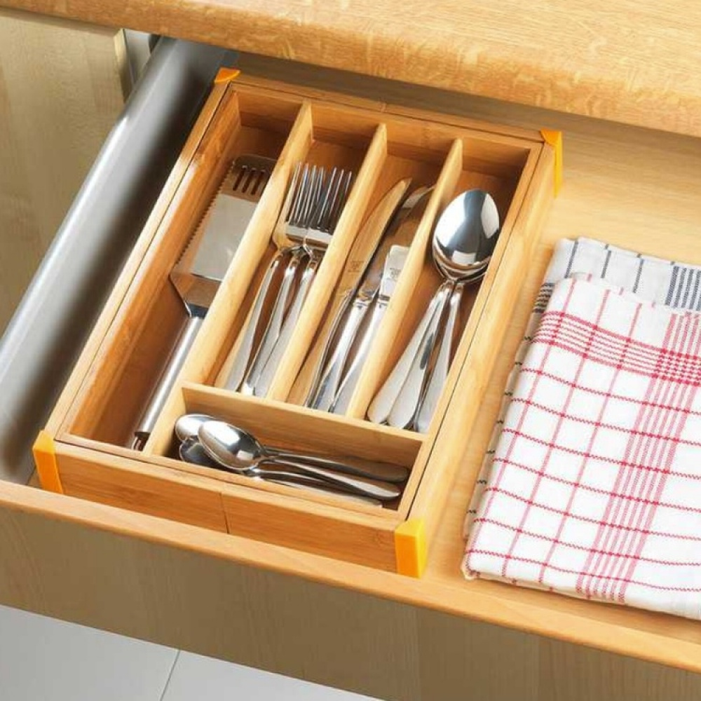 Besticklåda i Bambu, Expanderbar, BAMBOO, 35,7 x 25,7 ~38,5 x H 5,1 cm, Natur i gruppen Förvaring / Köksförvaring / Organisera köksskåp / Besticklådor hos SmartaSaker.se (40105)