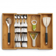 Besticklåda i Bambu, Expanderbar, DRAWERSTORE, Joseph Joseph, 40 x 32~56 x H 6,8 cm, Natur Besticklåda i Bambu, Expanderbar, DRAWERSTORE, Joseph Joseph, 40 x 32~56 x H 6,8 cm, Natur