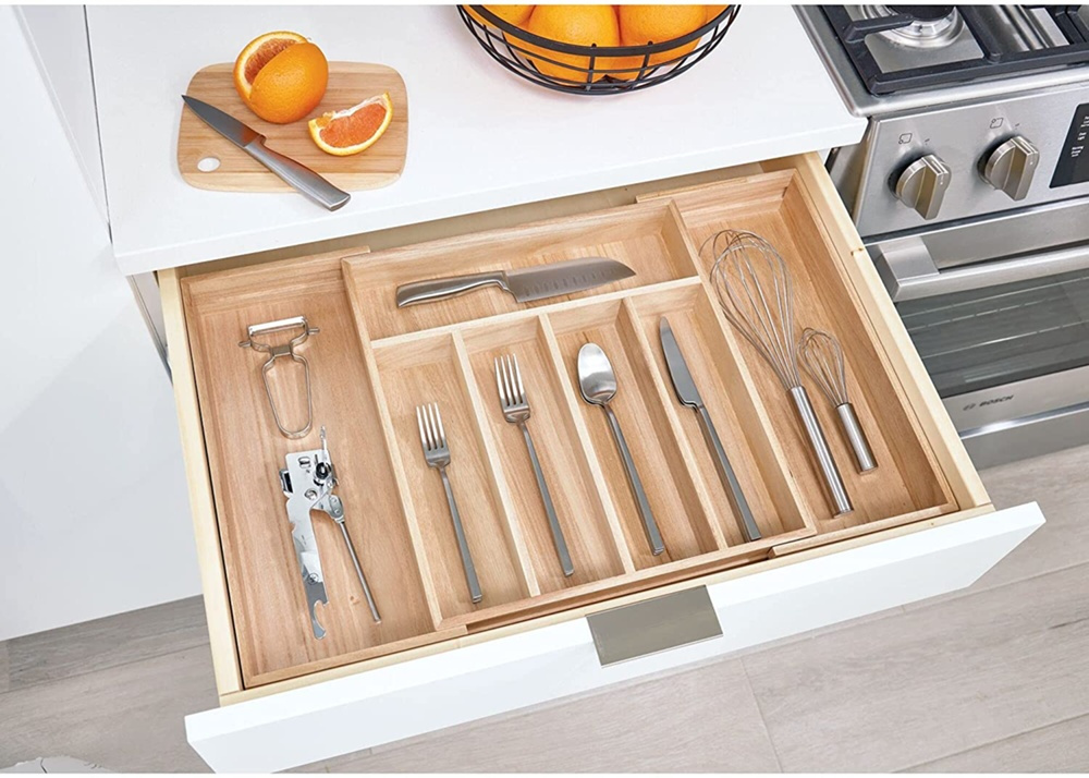 Besticklåda i trä, Expanderbar, PAULOWNIA ECO WOOD, 38 x 34,5~58,5 x H 6,4 cm, Natur i gruppen Förvaring / Köksförvaring / Organisera köksskåp / Besticklådor hos SmartaSaker.se (40109)