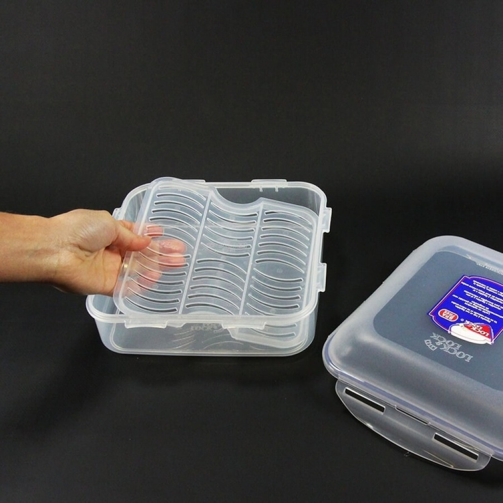 Burk för ost, 1,7 L, LOCK & LOCK FRESH , 22 x 22 x H 9 cm, Klar / Blå i gruppen Förvaring / Köksförvaring / Förvaringsburkar hos SmartaSaker.se (40276)