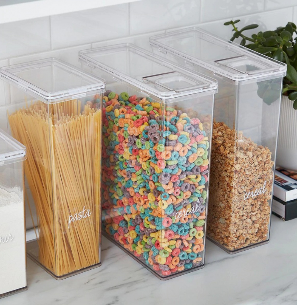 Burk för spagetti, 3,3 L, THE HOME EDIT PASTA CANISTER, 10,2 x 15,2 x H31 cm, Transparent i gruppen Förvaring / Köksförvaring / Förvaringslådor och burkar hos SmartaSaker.se (40282)