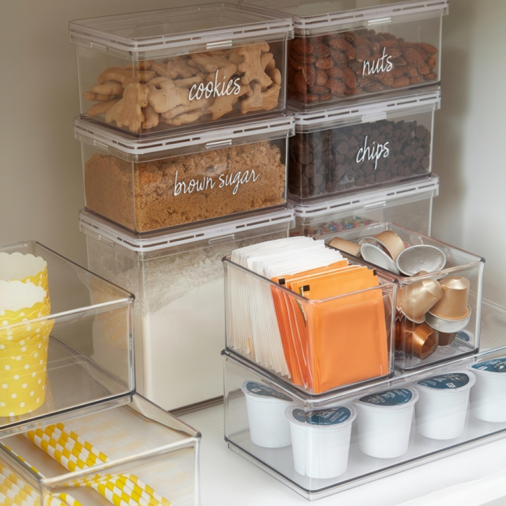 Burk för torrvaror, 1,4 L, THE HOME EDIT MEDIUM CANISTER, 10,2 x 15,2 x H 15,6 cm , Transparent i gruppen Förvaring / Köksförvaring / Förvaringsburkar hos SmartaSaker.se (40296)