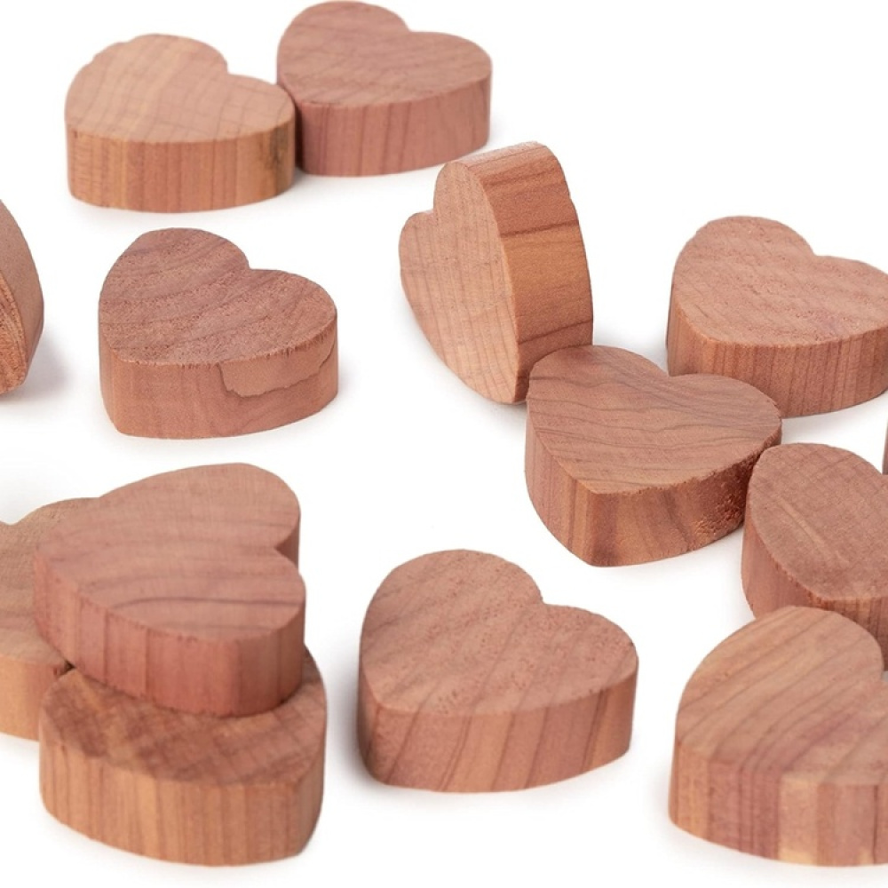 Cederträhjärta 15-pack i gruppen Förvaring / Garderobsförvaring hos SmartaSaker.se (40360)