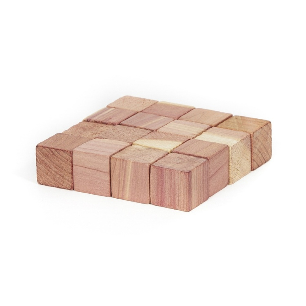 Cederträkuber, 16 st, RED CEDAR CUBES, 2 x 2 x 2 cm, Natur i gruppen Förvaring / Garderobsförvaring hos SmartaSaker.se (40362)