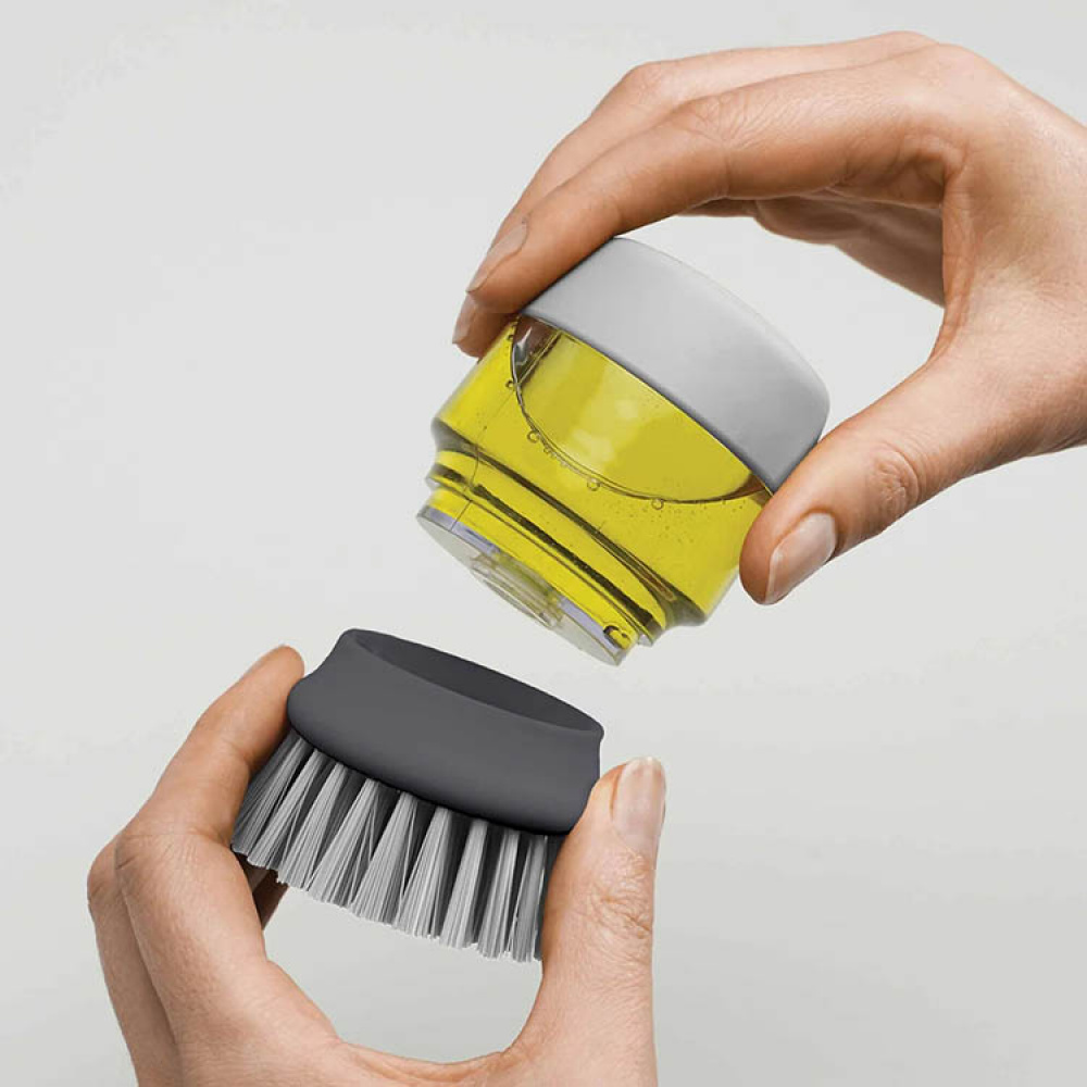 Diskborste med diskmedelsbehållare, PALM SCRUB, Joseph Joseph, Grå i gruppen Förvaring / Städförvaring och sopsortering / Städtrasor och borstar hos SmartaSaker.se (40384)