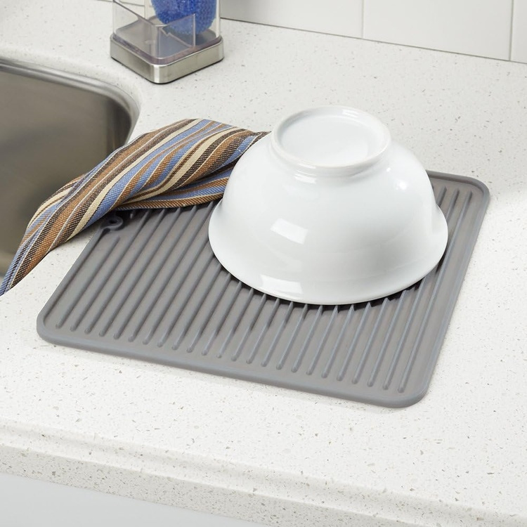 Diskmatta / Grytunderlägg, Fyrkantig, SILICONE MAT, 30,5 x 30,5 cm, Grå i gruppen Förvaring / Köksförvaring / Diskställ och diskbänk hos SmartaSaker.se (40418)