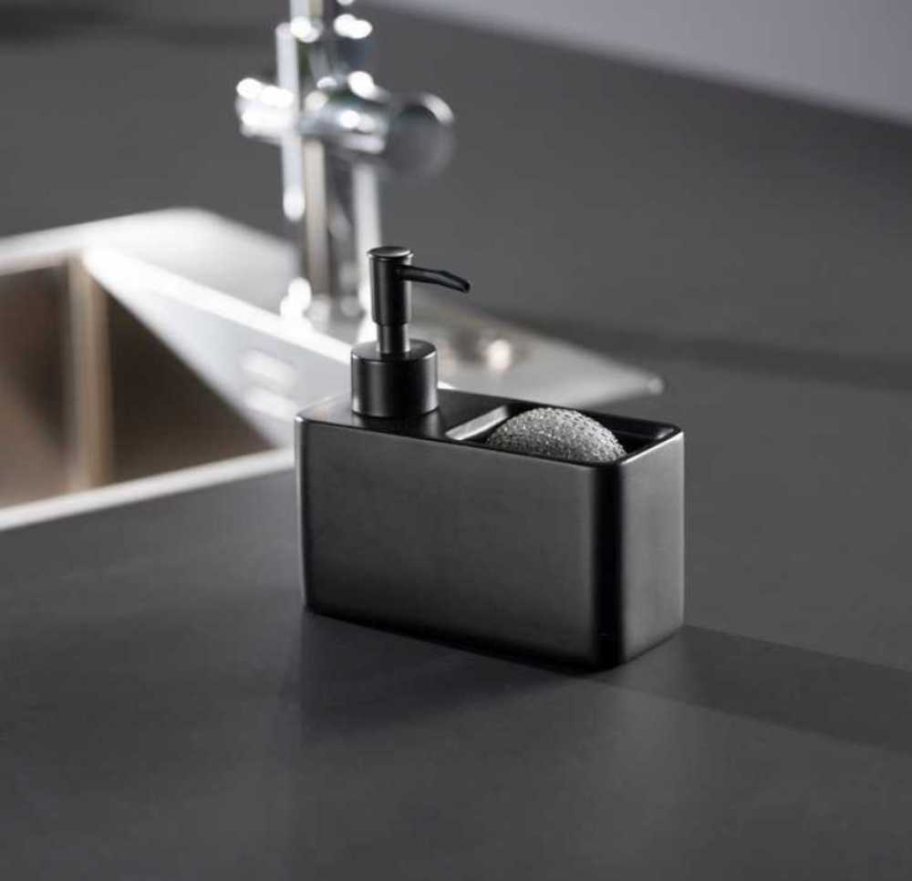 Diskmedelspump / Svamphållare i keramik, RESA, 14,5 x 6 x H 14,3 cm, Svart i gruppen Förvaring / Köksförvaring / Diskställ och diskbänk hos SmartaSaker.se (40428)