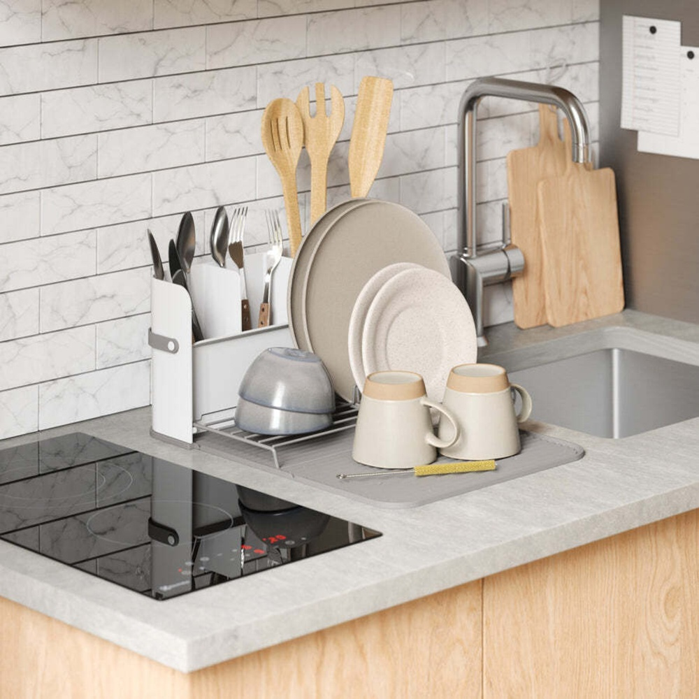 Diskställ med diskmatta, Plats sparande, SLING DISH RACK, Umbra, Grå / Vit i gruppen Förvaring / Köksförvaring / Diskställ och diskbänk hos SmartaSaker.se (40446)