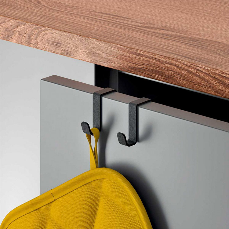 Dubbelkrok i metall, Över låda / skåp, GALILEO LAVA, Svart i gruppen Förvaring / Köksförvaring / Organisera köksskåp / Krokar hos SmartaSaker.se (40493)