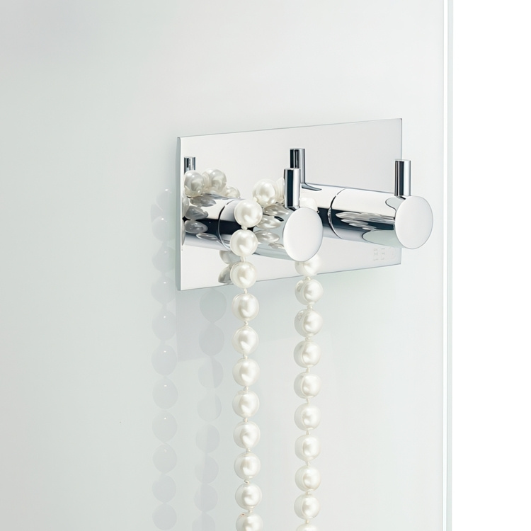 Dubbelkrok, Självhäftande, Kantig, med Pigg, STICK, 9 x H 4,5 cm i gruppen Förvaring / Badrumsförvaring hos SmartaSaker.se (40501)