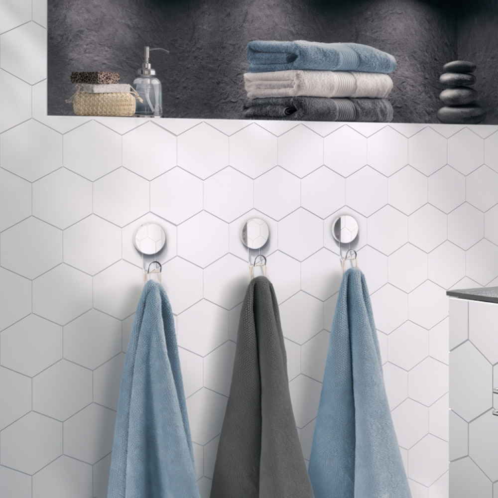 Enkelkrok, Självhäftande, LARGE TOWEL PUCK HOOK, 5,5 x H 9 cm, Krom i gruppen Förvaring / Magneter och självhäftande / Självhäftande krokar hos SmartaSaker.se (40548)