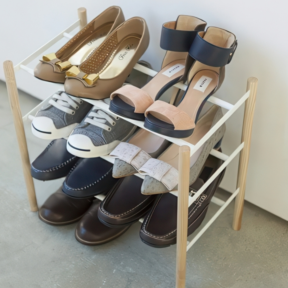 Expanderbar skohylla, metall och trä, PLAIN 3-TIERED, 41 ~ 70 x 25 x H 45,5 cm, Yamazaki, Vit /Natur i gruppen Förvaring / Hallförvaring / Skohyllor hos SmartaSaker.se (40567)