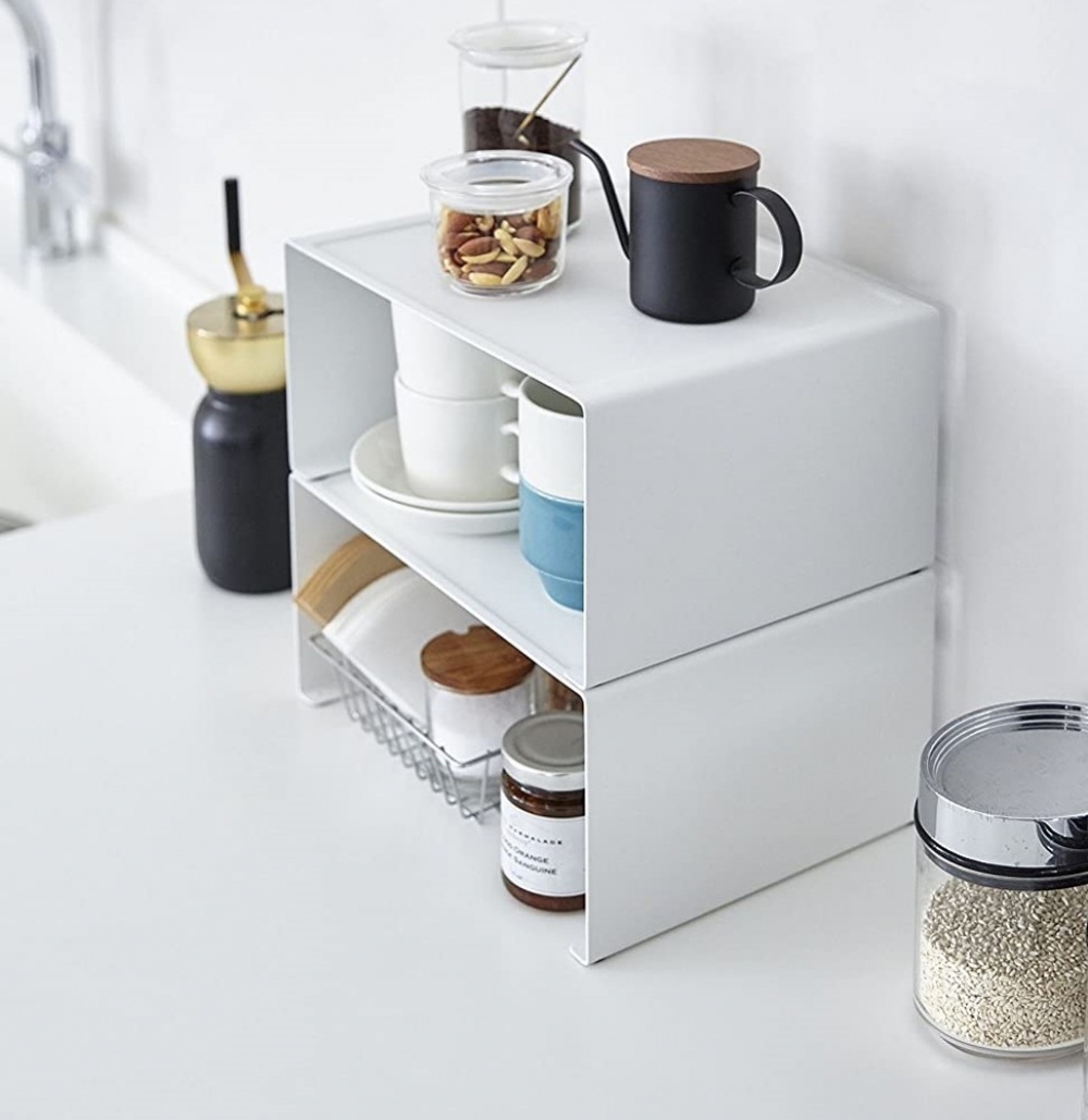 Extra hylla i metall, TOWER STACKABLE RACK, 30,5 x 22 x H14 cm, Yamazaki, Vit i gruppen Förvaring / Köksförvaring / Organisera köksskåp hos SmartaSaker.se (40590)