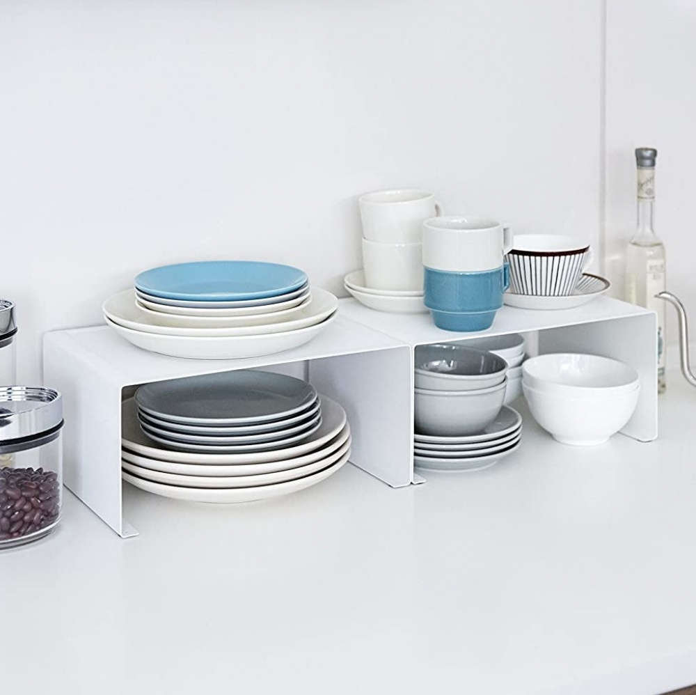 Extra hylla i metall, TOWER STACKABLE RACK, 30,5 x 22 x H14 cm, Yamazaki, Vit i gruppen Förvaring / Köksförvaring / Organisera köksskåp hos SmartaSaker.se (40590)
