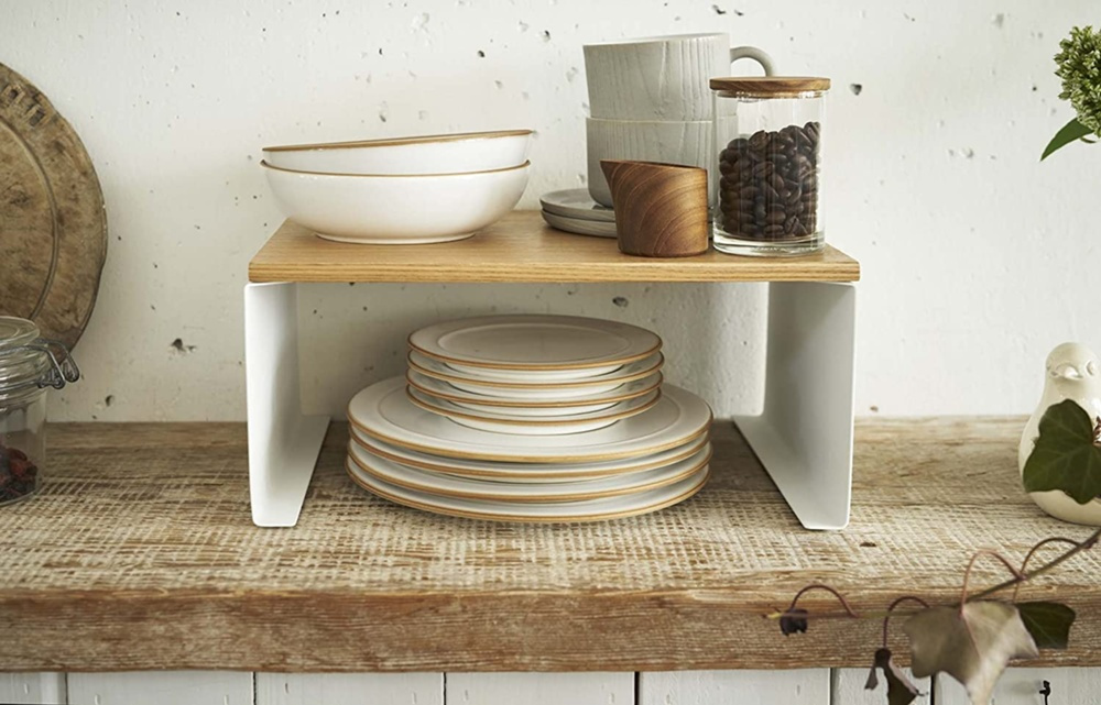 Extra hylla, TOSCA WOOD TOP, 30,5 x 22 x H 14,5 cm, Yamazaki, Vit / Trä i gruppen Förvaring / Köksförvaring / Organisera köksskåp hos SmartaSaker.se (40593)