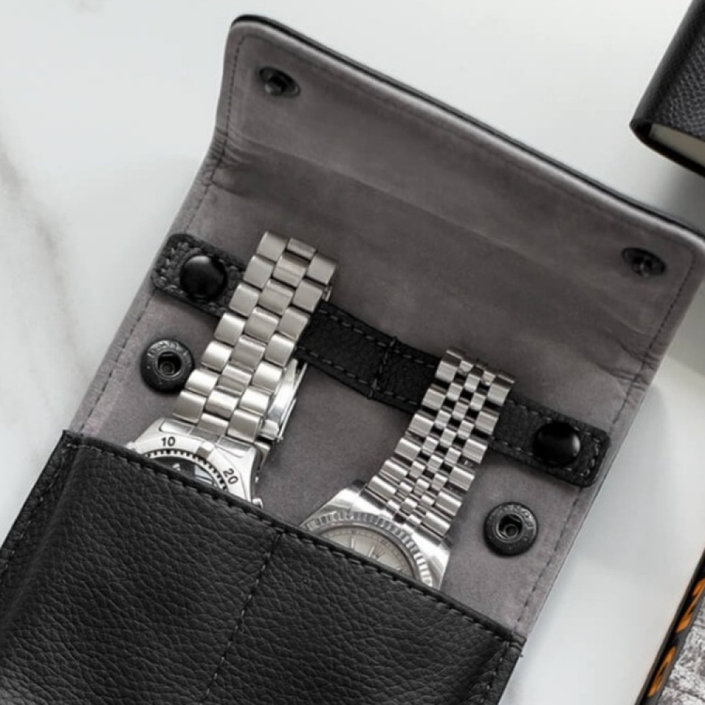 Fodral för 2 Klockor, STACKERS WATCH WRAP, 14,5 x 11 x 2,5 cm, Svart i gruppen Förvaring / Sovrumsförvaring / Klocklådor hos SmartaSaker.se (40606)